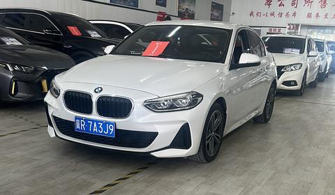 BMW 1 Series 2021