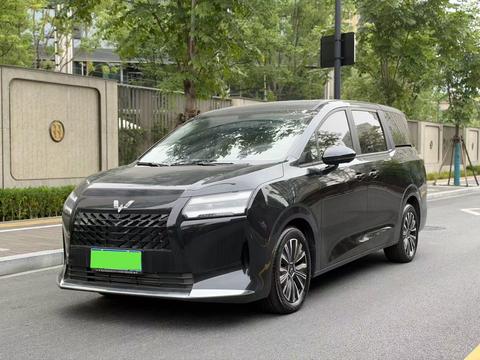 Wuling Starlight 730 2025