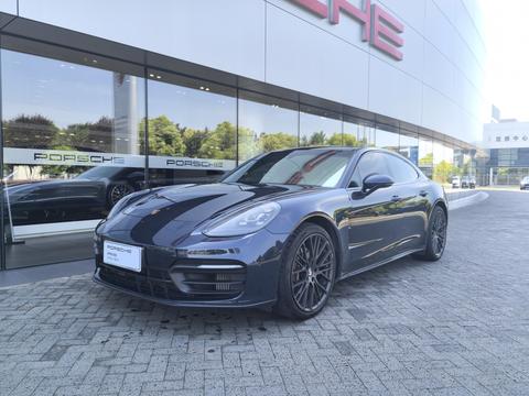 Porsche Panamera 2023
