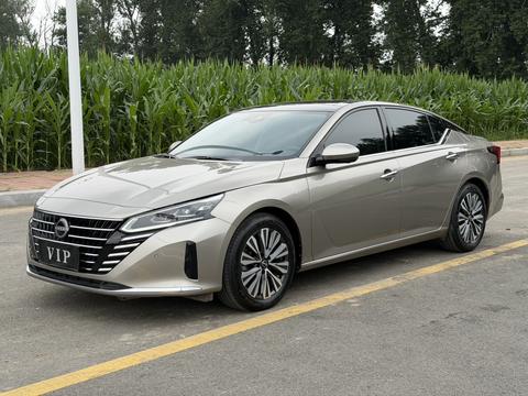 Nissan Teana 2022