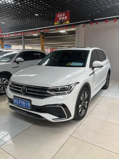 Volkswagen Tiguan L 2022