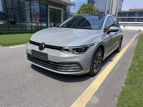 Volkswagen Golf 2021