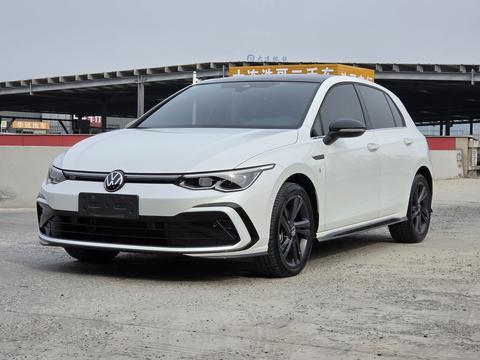 Volkswagen Golf 2021