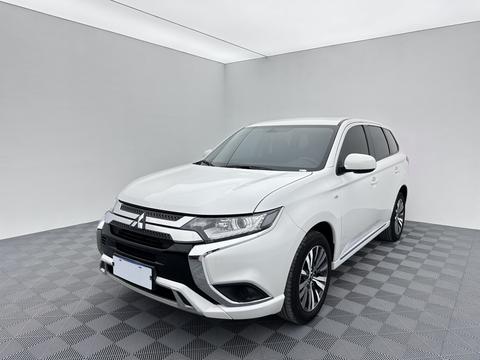Mitsubishi Outlander 2021