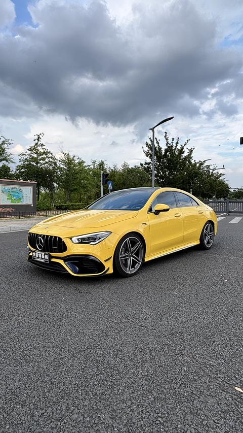 Mercedes-Benz CLA AMG 2022