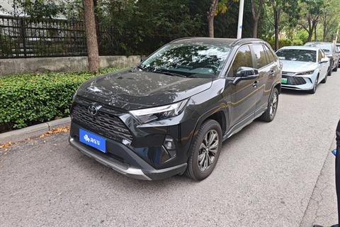 Toyota RAV4 2024