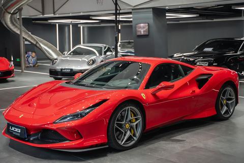 Ferrari F8 Tributo 2019