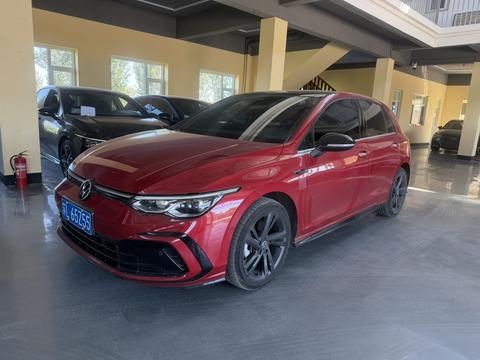 Volkswagen Golf 2021