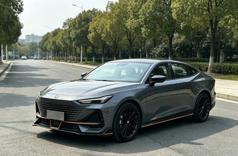 Changan UNI-V 2022