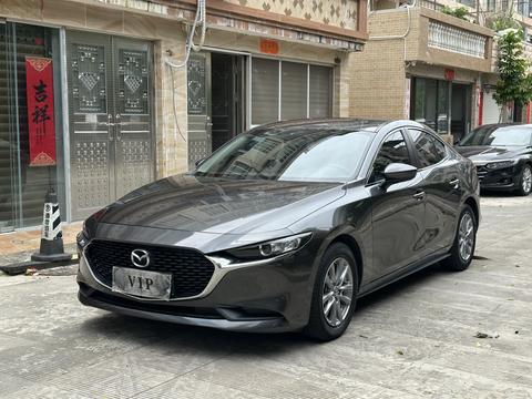 Mazda 3 Axela 2022