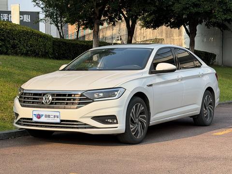 Volkswagen Sagitar 2021