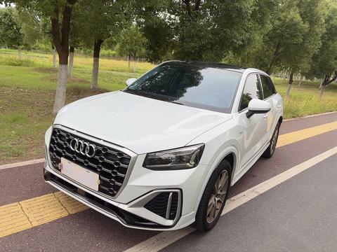 Audi Q2L 2022