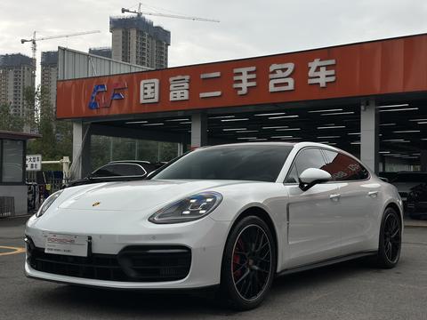 Porsche Panamera 2023