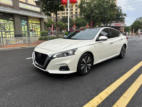Nissan Teana 2021