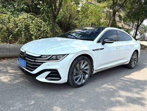 Volkswagen Passat CC 2024