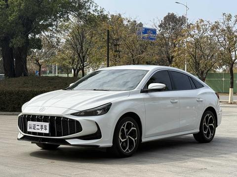 MG 5 2025