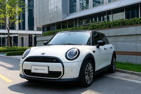 MINI Hatch 2025