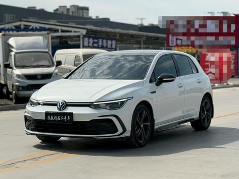 Volkswagen Golf 2023