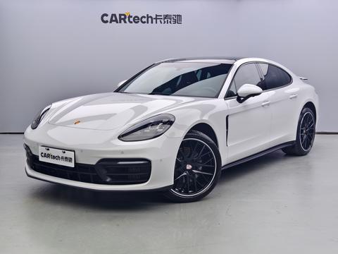 Porsche Panamera 2022