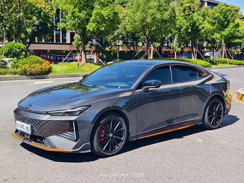 Changan UNI-V 2024