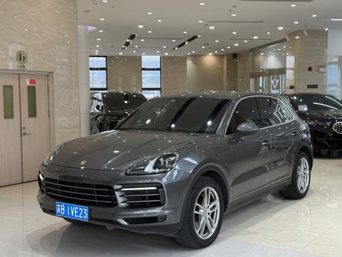 Porsche Cayenne 2022