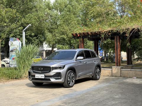 Geely Monjaro 2021