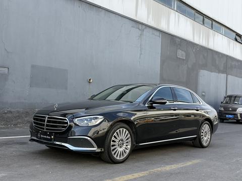 Mercedes-Benz E-Class 2022