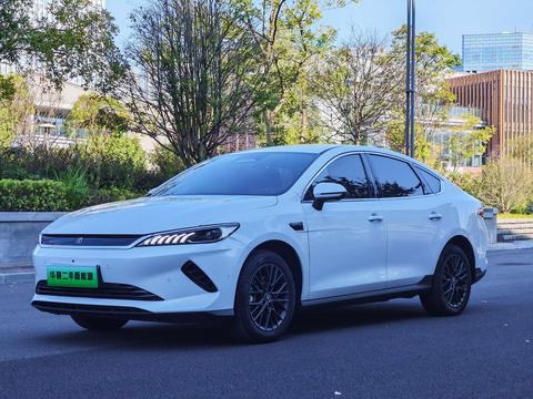 BYD Qin PLUS EV 2025