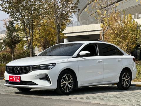 Geely Emgrand 2023
