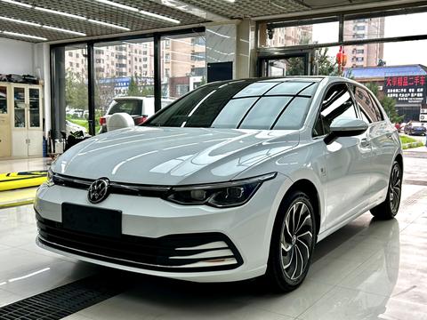 Volkswagen Golf 2023