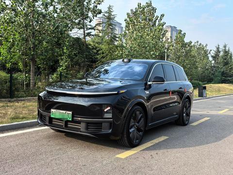 Li Auto L8 2024