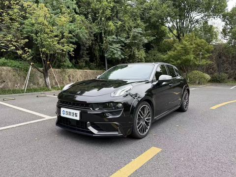 Lynk & Co 02 Hatchback 2021