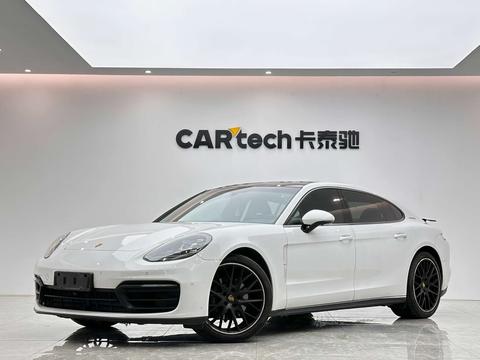 Porsche Panamera 2021