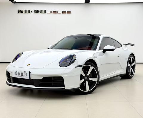 Porsche 911 2025