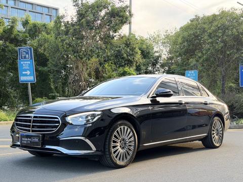 Mercedes-Benz E-Class 2022