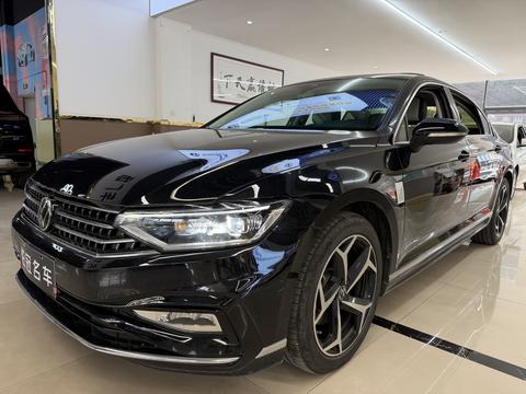 Volkswagen Magotan 2025