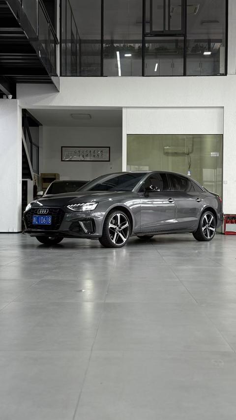 Audi A4L 2024