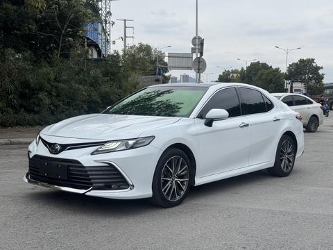 Toyota Camry 2023