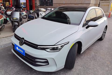 Volkswagen Golf 2025
