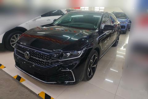 Volkswagen Passat 2025