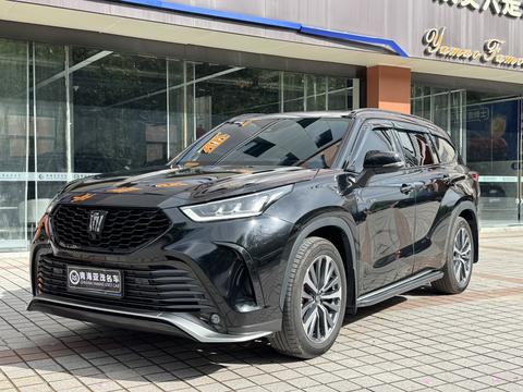 Toyota Crown Kluger 2024