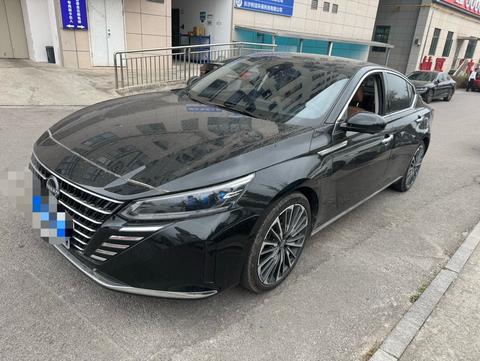 Nissan Teana 2022