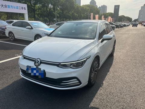 Volkswagen Golf 2024