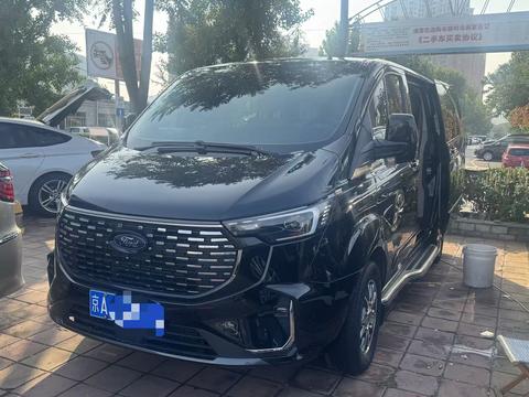 Ford Tourneo 2023