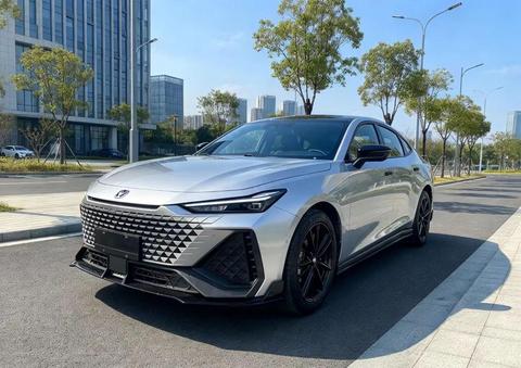 Changan UNI-V 2022