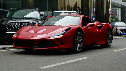 Ferrari F8 Tributo 2019