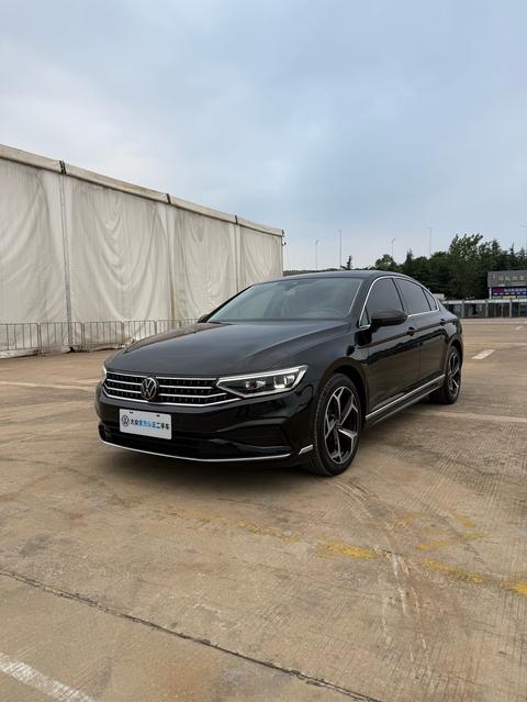 Volkswagen Magotan 2026