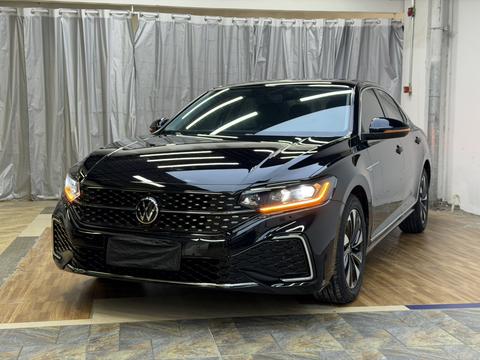 Volkswagen Passat 2023