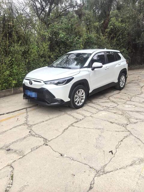 Toyota Frontlander 2024