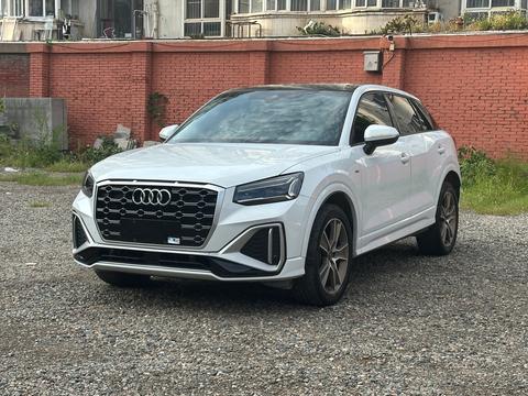 Audi Q2L 2022